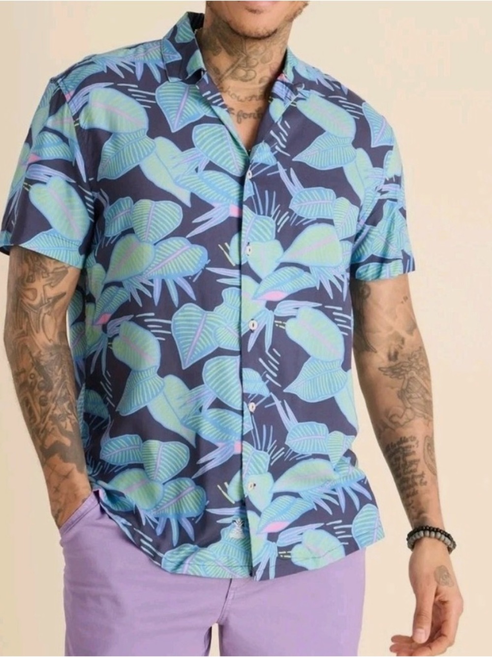 NWOT Chubbies Fluorescent Funk Button Down Size - L